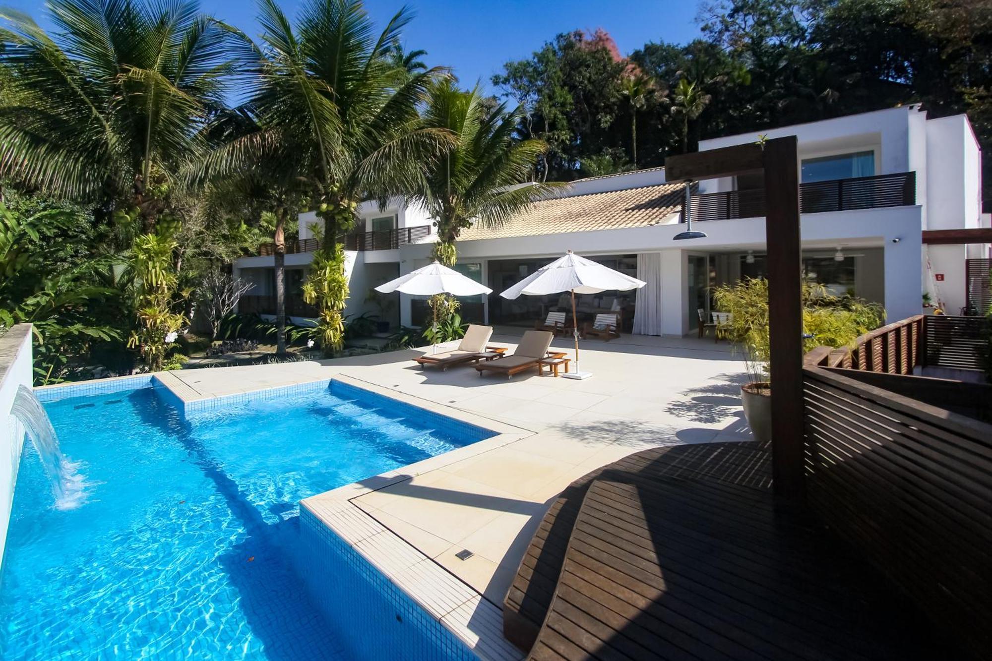 Tropical Contemporary Suites Paraty Exterior photo